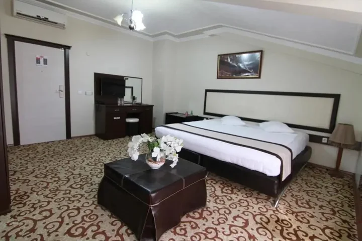 Измит: Teona Hotel