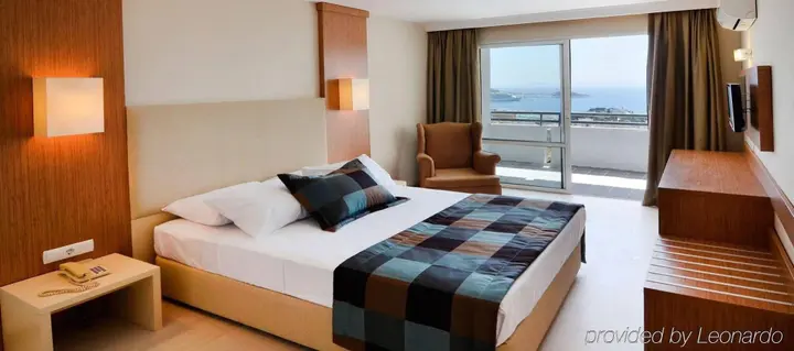 Кушадасы: City's Hill Hotel