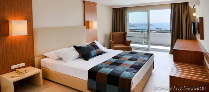 Кушадасы: City's Hill Hotel
