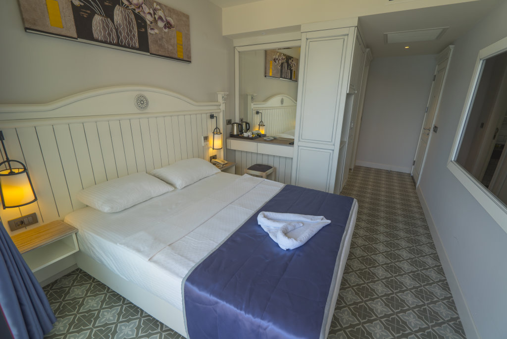 Мармарис: Marmaris Beach Hotel (Natalies Beach Hotel)