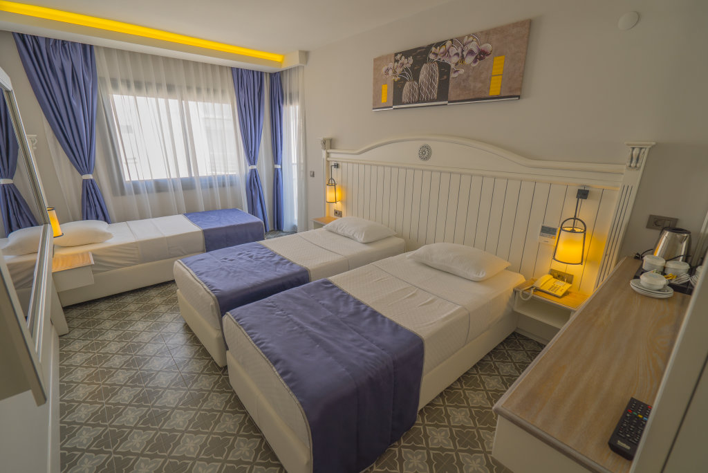 Мармарис: Marmaris Beach Hotel (Natalies Beach Hotel)