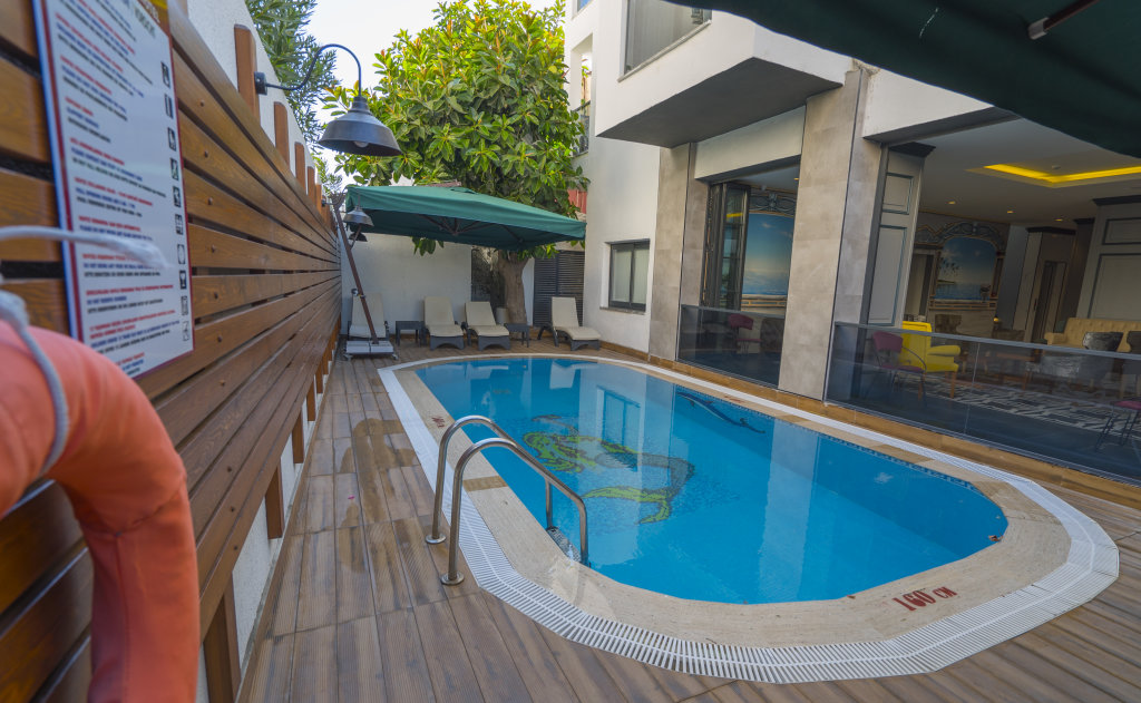 Мармарис: Marmaris Beach Hotel (Natalies Beach Hotel)
