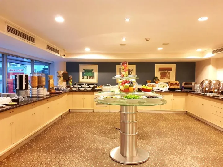 Адана: Jura Hotels Mavi Sürmeli Adana