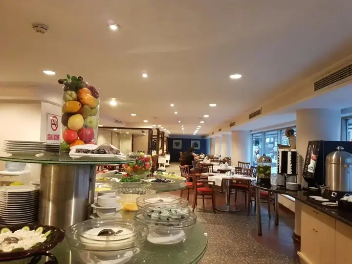 Адана: Jura Hotels Mavi Sürmeli Adana
