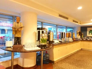 Адана: Jura Hotels Mavi Sürmeli Adana