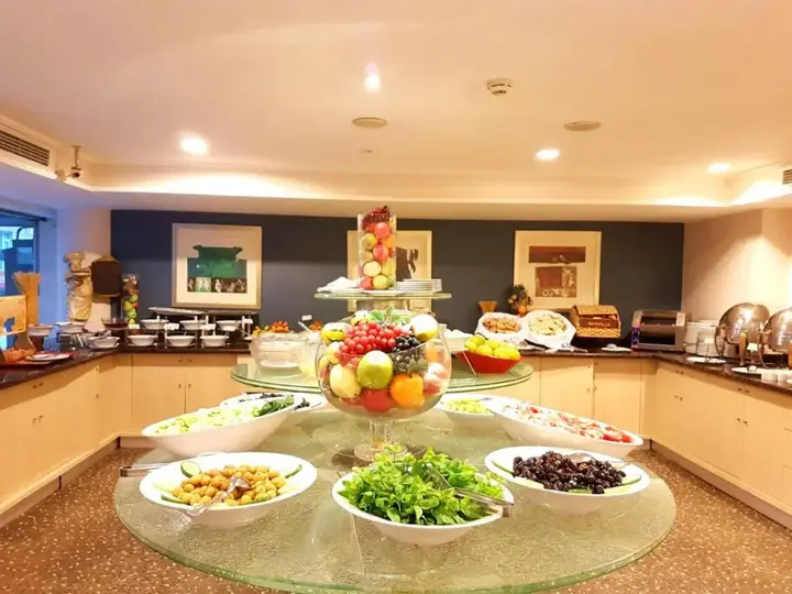Адана: Jura Hotels Mavi Sürmeli Adana