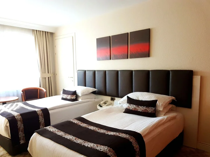 Адана: Jura Hotels Mavi Sürmeli Adana