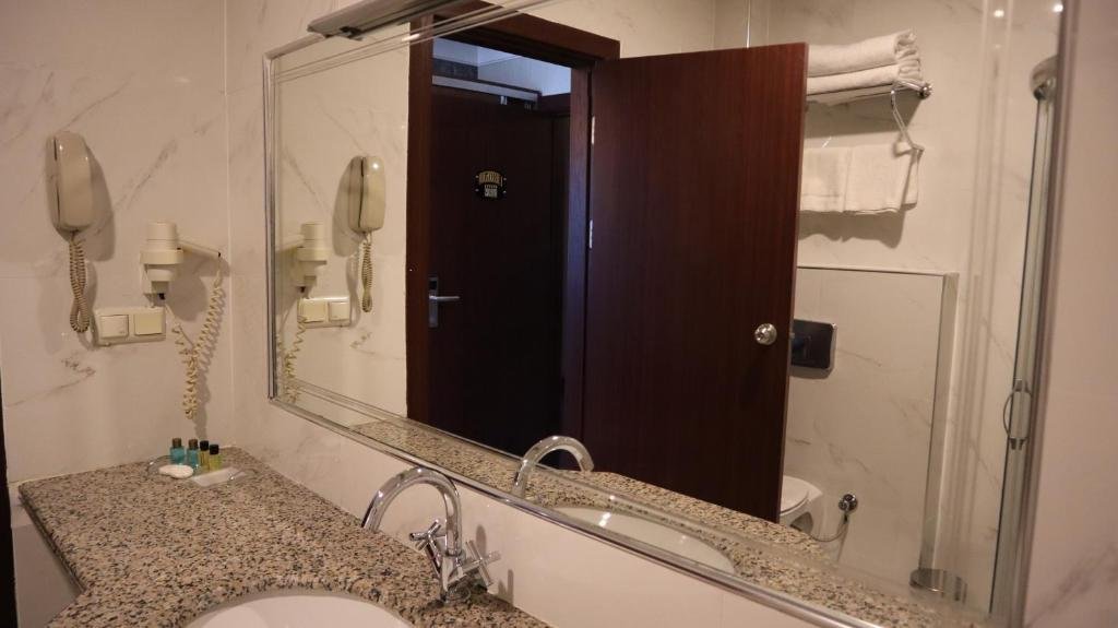 Самсун: Amisos Hotel