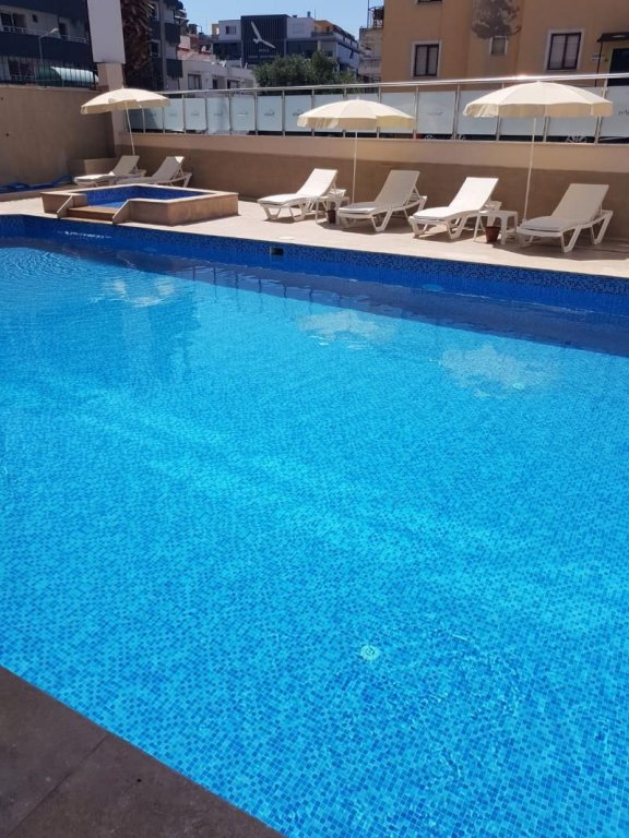 Кушадасы: Hotel Santur