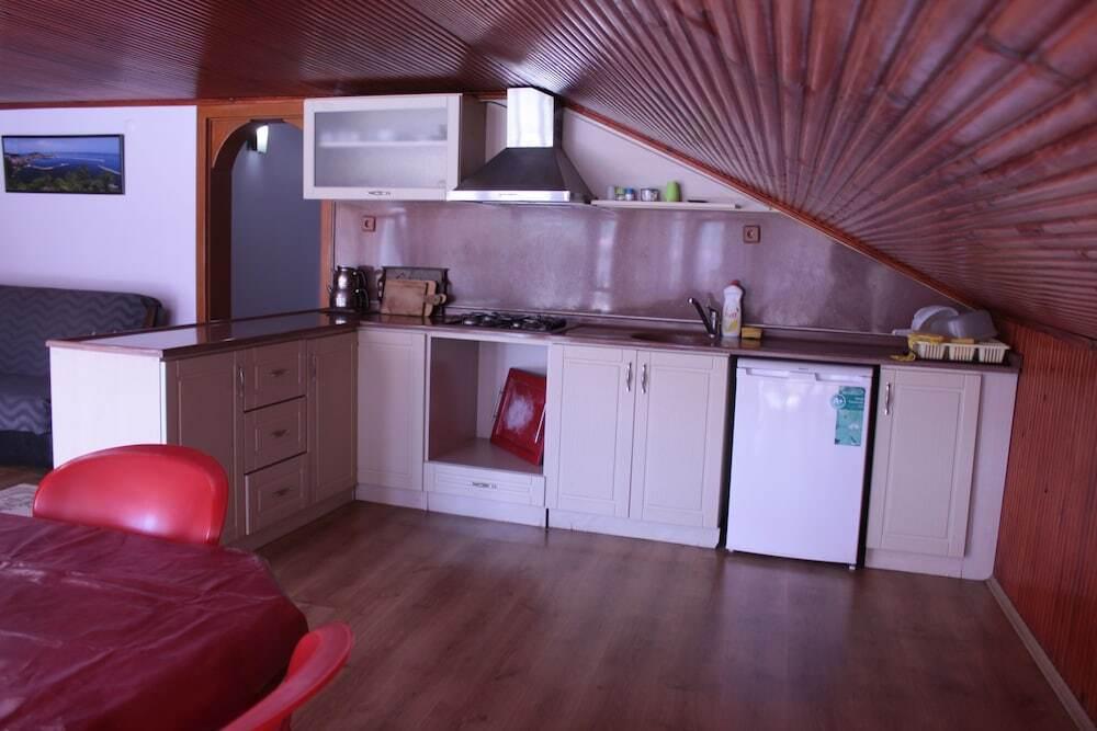 Бартын: Boztepe Apart