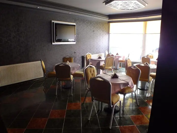 Бартын: Cenova Otel