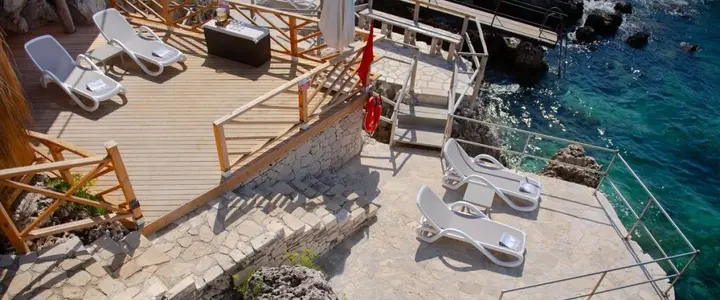 Каш: Peninsula Gardens Hotel