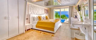 Каш: Peninsula Gardens Hotel