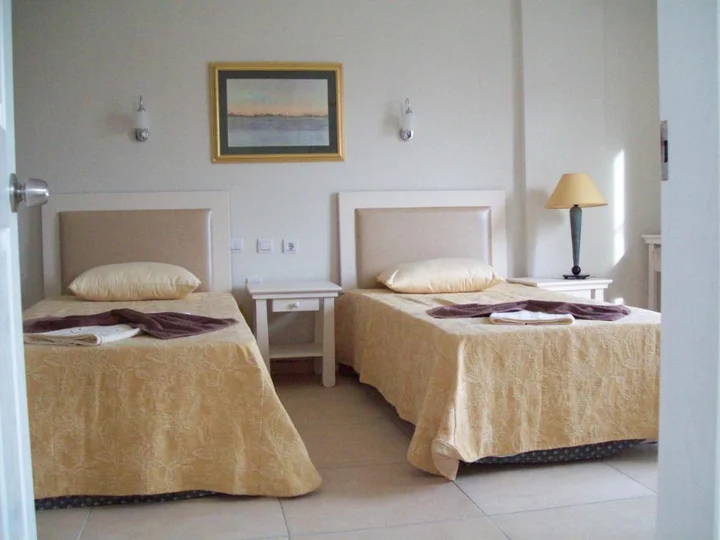 Гёчек: Hotel Vanilla