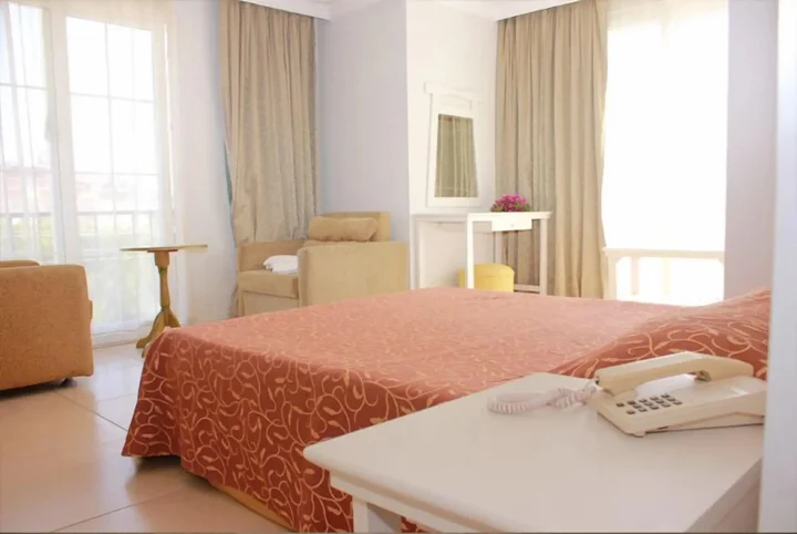 Гёчек: Hotel Vanilla