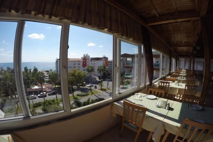 Гёчек: Hotel Vanilla