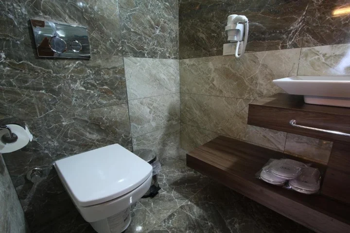 Алтынолук: Inciler Hotel