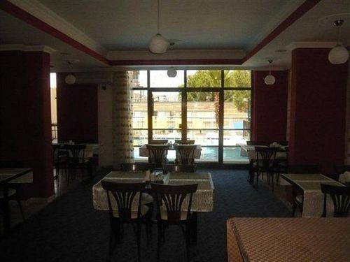 Фетхие: Status Hotel
