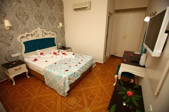 Фетхие: Turk Hotel