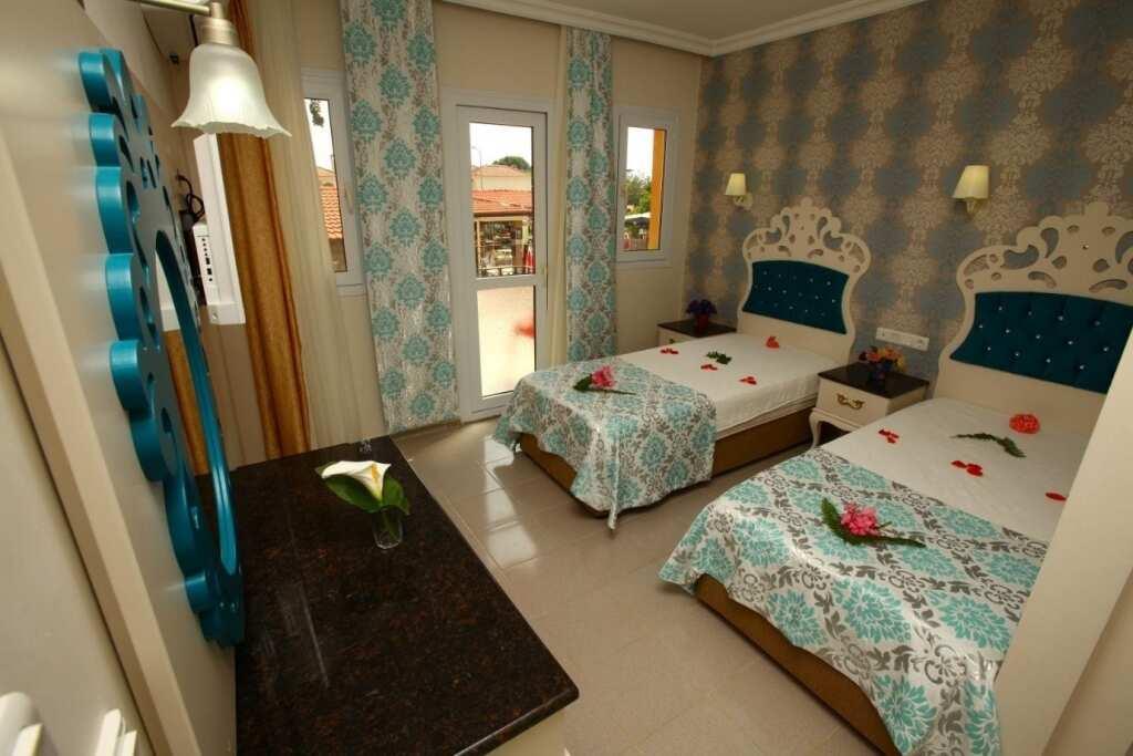 Фетхие: Turk Hotel