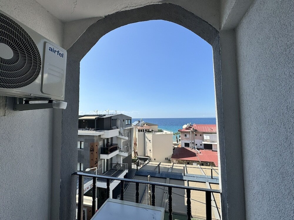 Кушадасы: Erciyes Otel Kusadasi