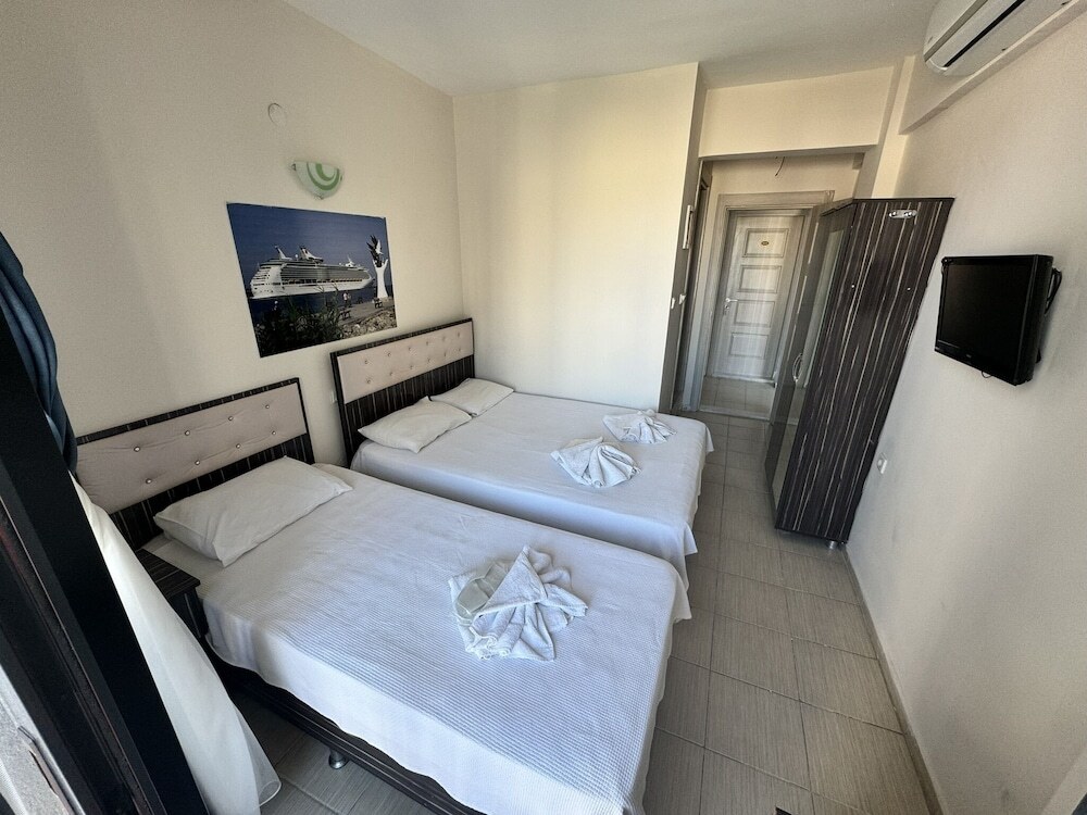 Кушадасы: Erciyes Otel Kusadasi