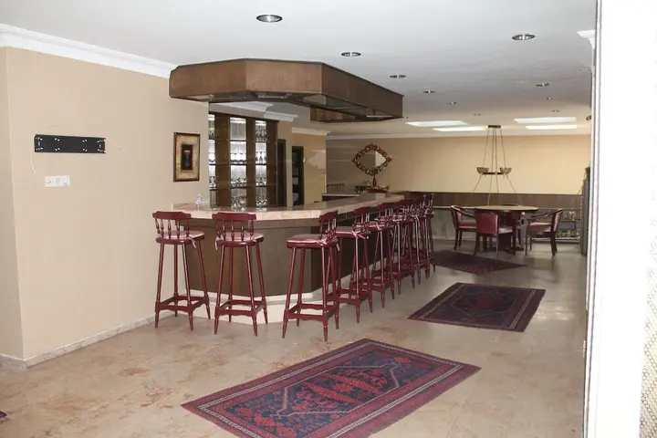 Анкара: Rest Hotel