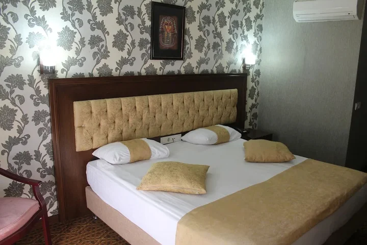 Анкара: Rest Hotel