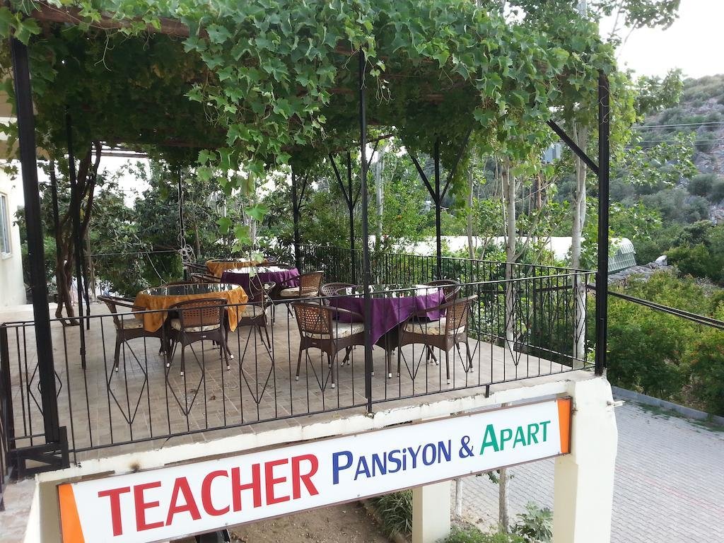Патара: Teacher Pension & Apart