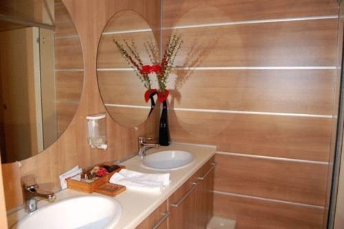 Самсун: Yeni Tuana Otel