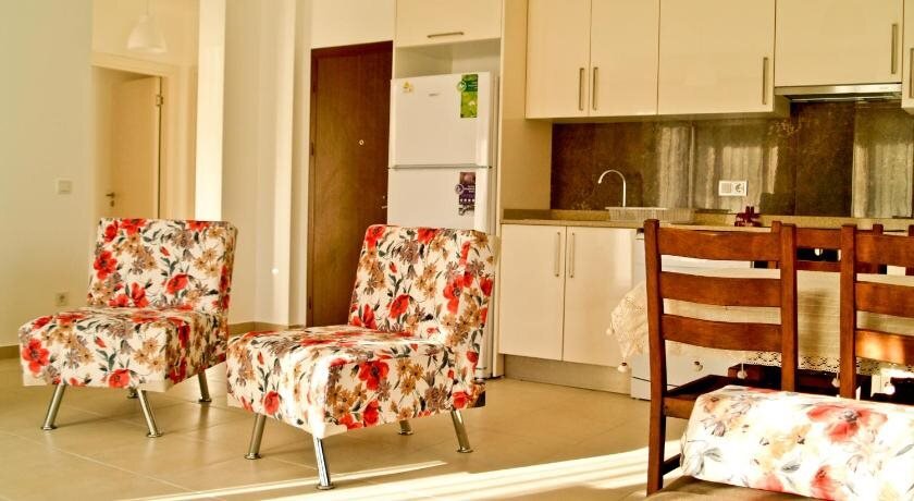 Голькой: Aybey Apart Hotel