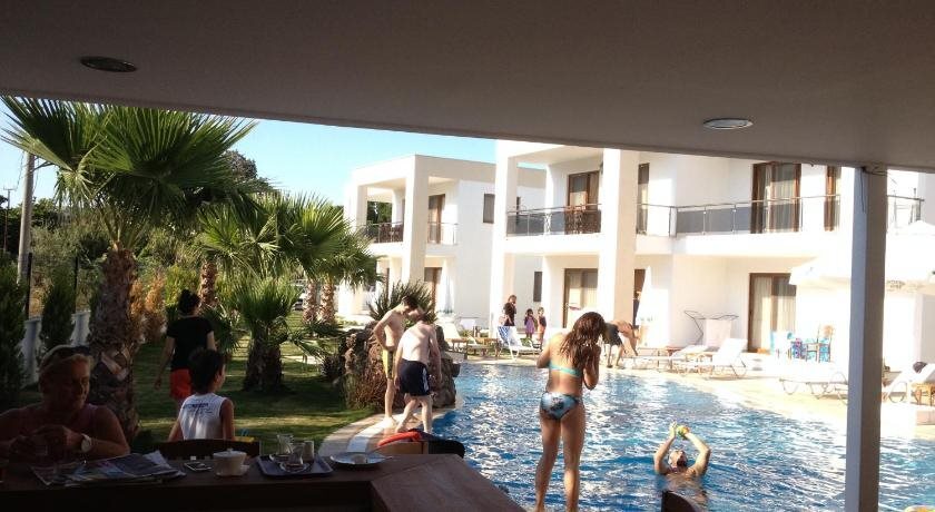 Голькой: Aybey Apart Hotel
