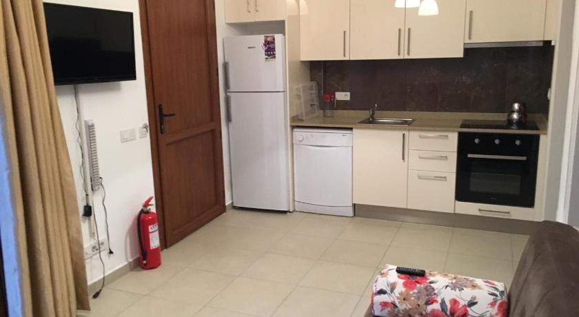Голькой: Aybey Apart Hotel