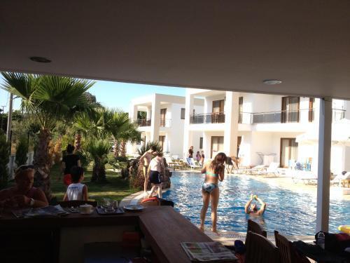 Голькой: Aybey Apart Hotel