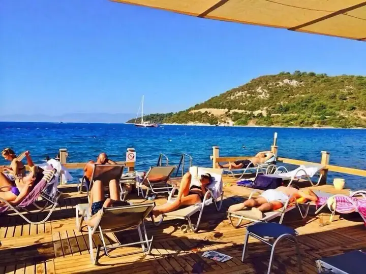 Голькой: Gunisigi Otel