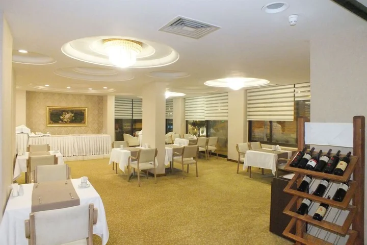 Адана: Park Royal Hotel