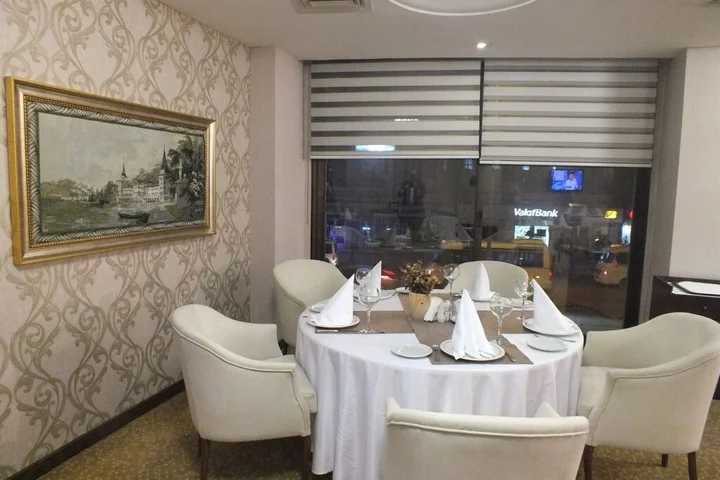 Адана: Park Royal Hotel