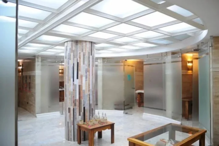 Дальян: BC Spa Hotel