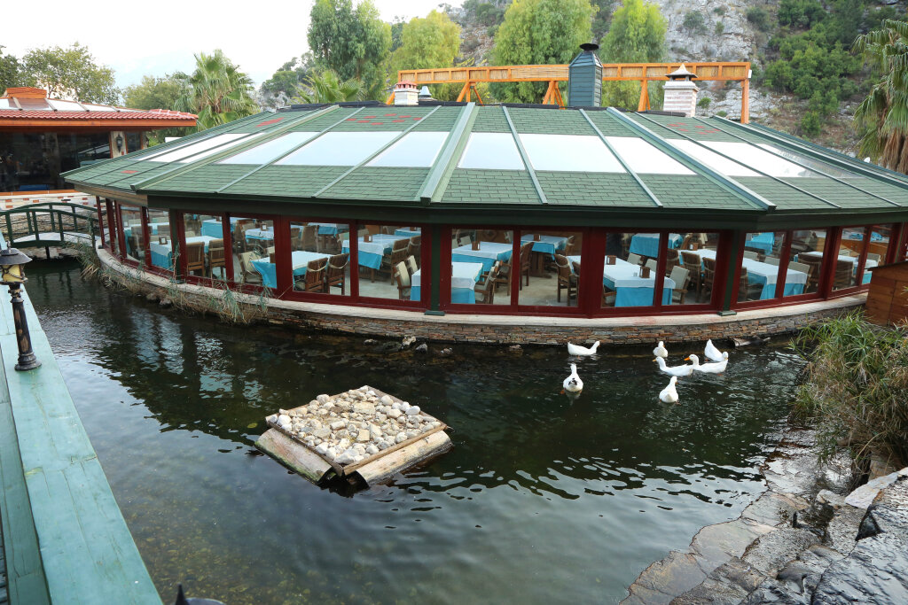 carousel image 1