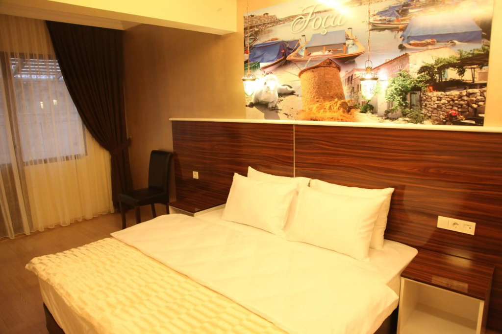 Измир: Lucid Otel