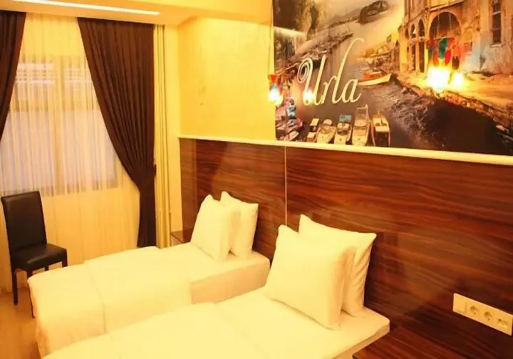 Измир: Lucid Otel