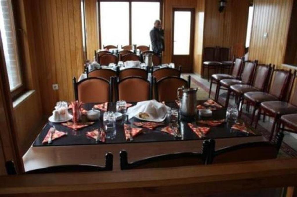 Узунгёль: Hotel Kardelen