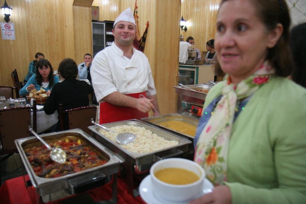 Узунгёль: Hotel Kardelen