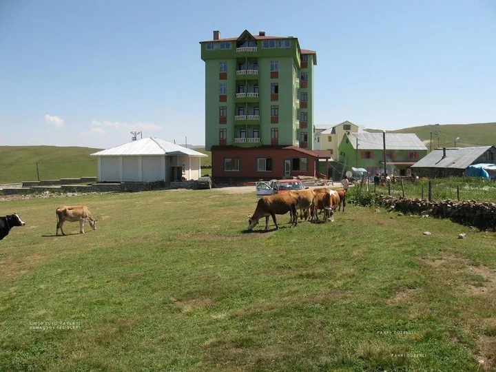 Узунгёль: Hotel Kardelen