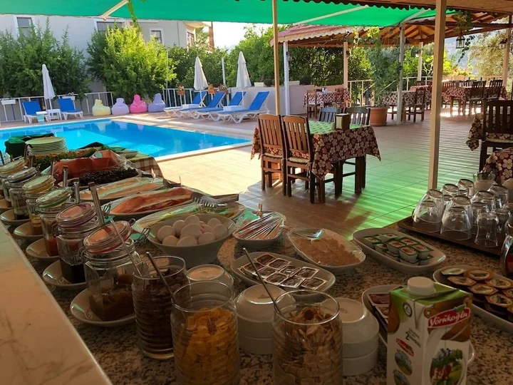 Патара: Ferah Hotel