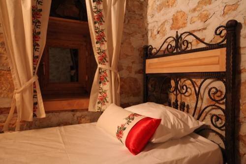 Термессос: Pure Life Village