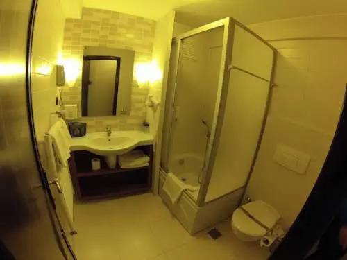 Османгази: Beceren Otel