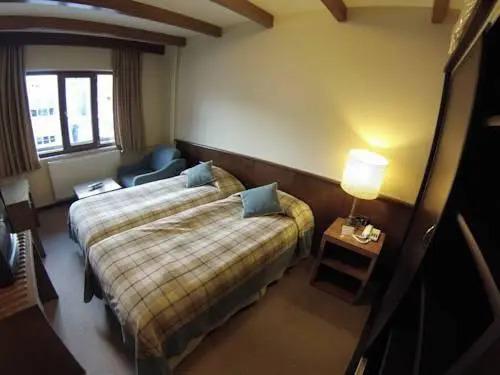 Османгази: Beceren Otel