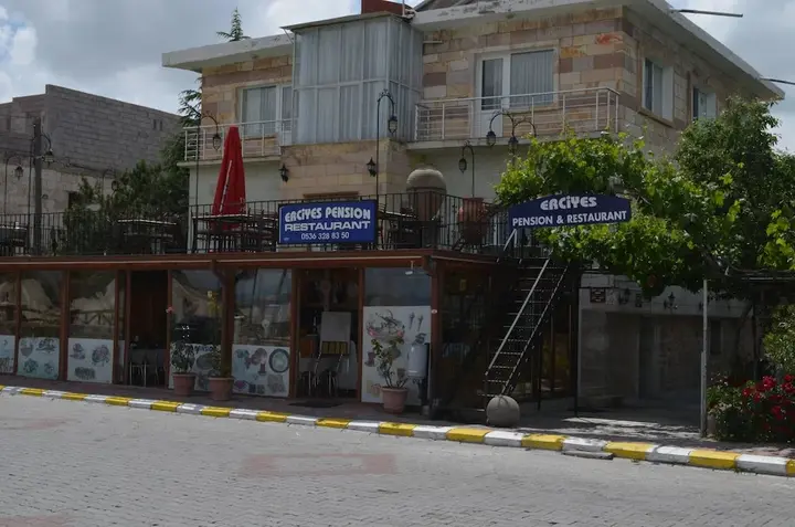 Учисар: Erciyes Pension