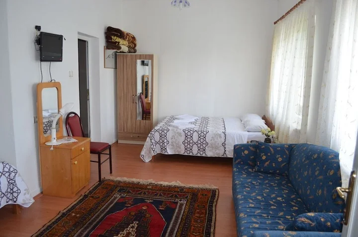 Учисар: Erciyes Pension